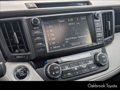 Used 2017 Toyota RAV4 XLE image 17