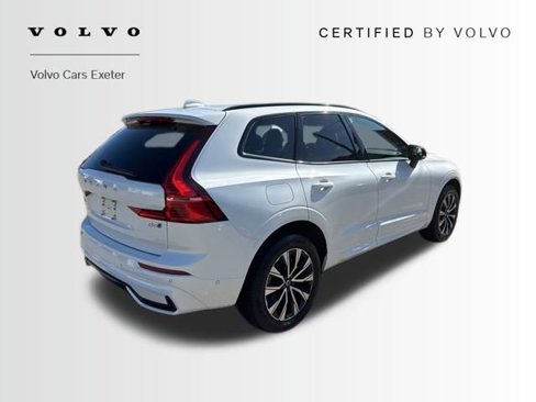 Certified 2025 Volvo XC60 B5 Plus image 8