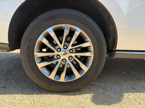 Used 2018 Ford Expedition Limited w/ Equipment Group 301A image 11