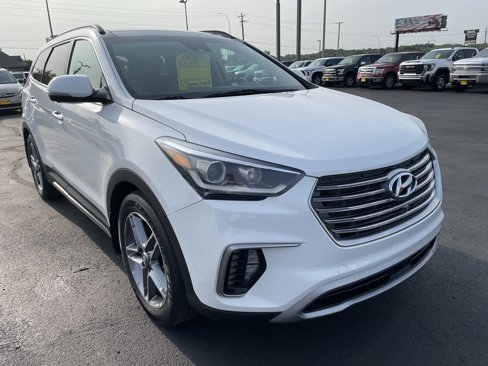 Used 2017 Hyundai Santa Fe Limited image 2