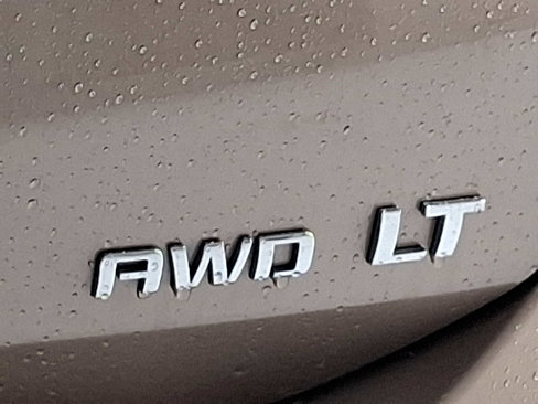 Used 2019 Chevrolet Equinox LT image 30