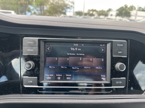 Used 2019 Volkswagen Jetta R-Line image 11