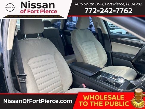 Used 2017 Ford Fusion S image 34