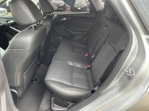 Used 2013 Ford Focus SE image 10