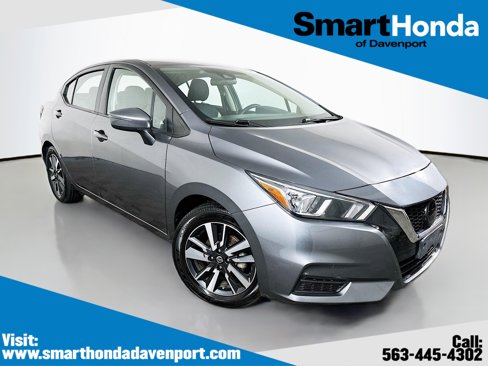 Used 2021 Nissan Versa SV image 1