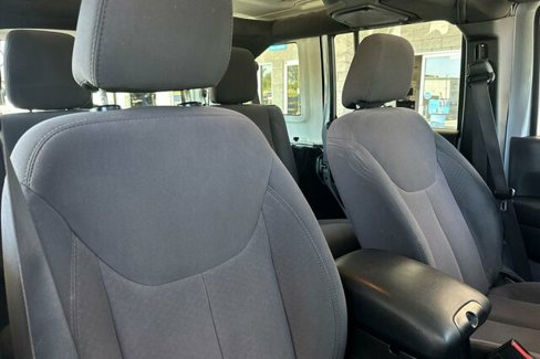 Used 2017 Jeep Wrangler Unlimited Sport w/ Trailer Tow Group image 16