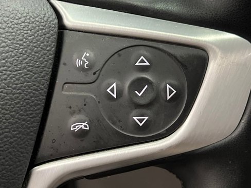 Used 2023 GMC Terrain SLT image 42