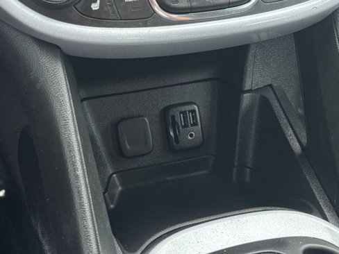 Used 2019 Chevrolet Volt LT w/ Power Convenience Package image 24