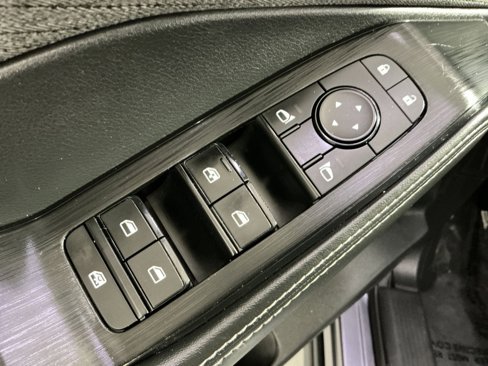 Used 2021 Nissan Rogue SV image 23