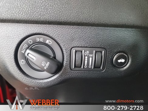 Used 2017 Dodge Charger SXT w/ AWD Plus Group image 18