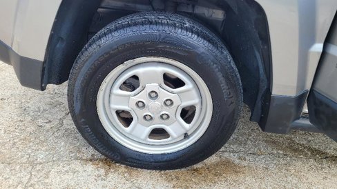Used 2016 Jeep Patriot Sport w/ Power Value Group image 19