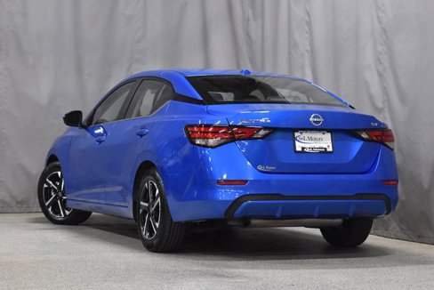 Used 2024 Nissan Sentra SV image 7