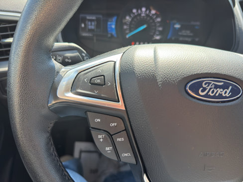 Used 2024 Ford Edge SEL image 15