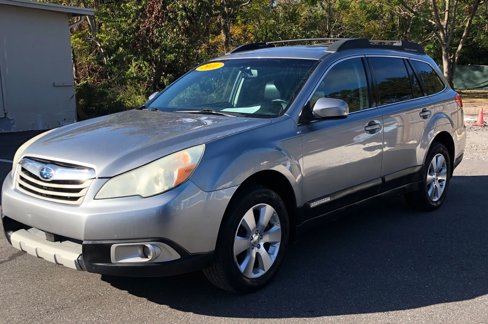 Used 2011 Subaru Outback 3.6R Limited w/ PWR Moonroof Pkg image 7