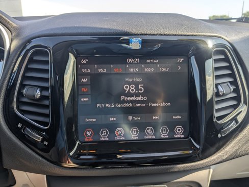Used 2019 Jeep Compass Limited image 20
