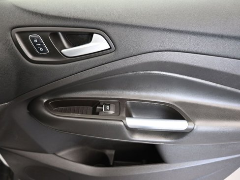Used 2017 Ford C-MAX SE image 38