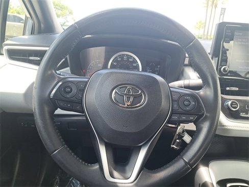 Used 2022 Toyota Corolla SE image 18