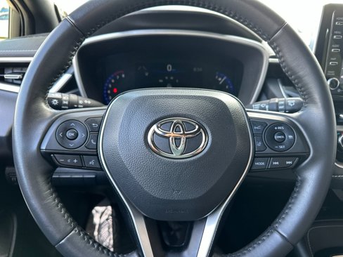 Used 2022 Toyota Corolla XSE image 23