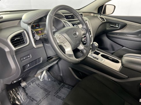 Used 2018 Nissan Murano SV image 9