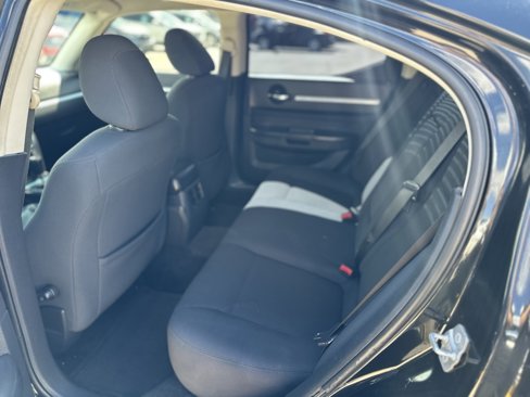 Used 2010 Dodge Charger SXT image 29