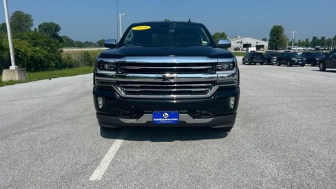 Used 2018 Chevrolet Silverado 1500 High Country image 2