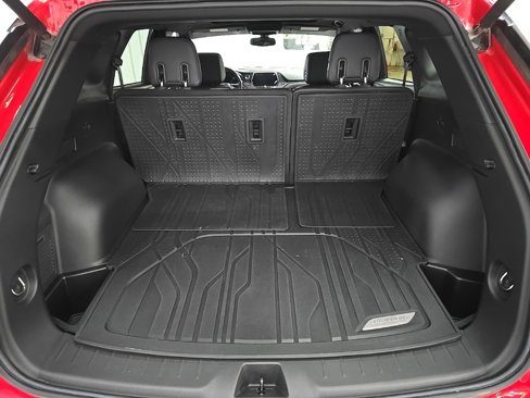 Used 2020 Chevrolet Blazer RS w/ LPO, Floor Liner Package image 12