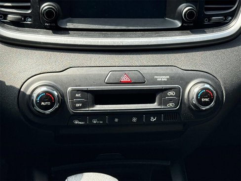 Used 2019 Kia Sorento LX image 13
