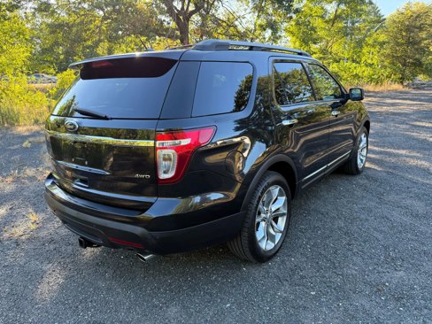 Used 2015 Ford Explorer Limited w/ Equipment Group 302A image 4