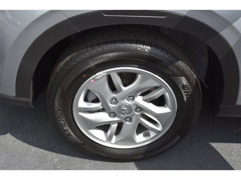 New 2025 Hyundai Venue SE image 5