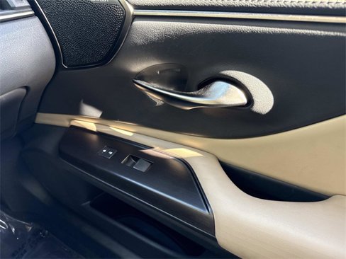 Used 2019 Lexus ES 350 image 22