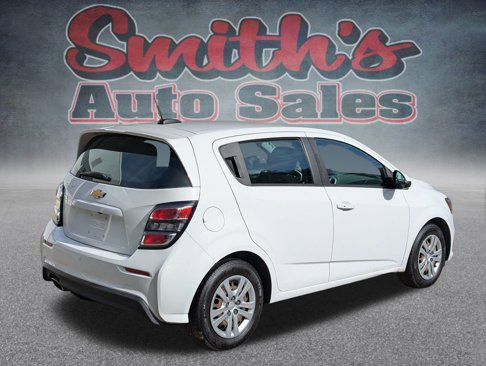 Used 2020 Chevrolet Sonic LT image 6