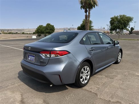 Used 2023 Toyota Corolla LE image 5