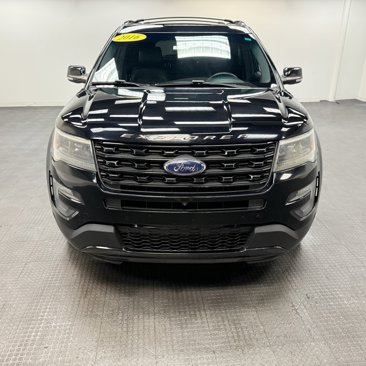 Used 2016 Ford Explorer Sport w/ Equipment Group 401A image 8