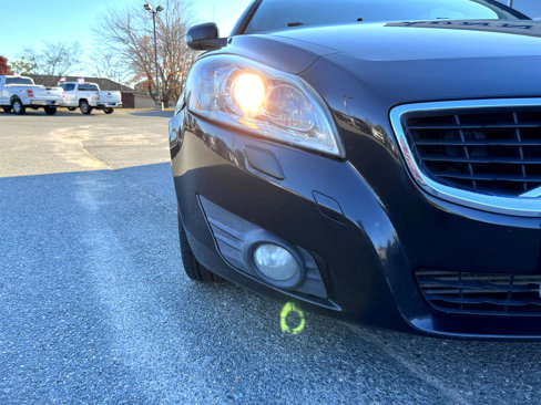 Used 2011 Volvo C70 T5 w/ Convenience Pkg image 36