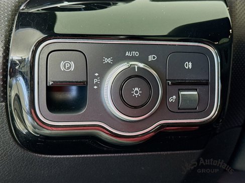 Used 2020 Mercedes-Benz A 220 4MATIC image 10