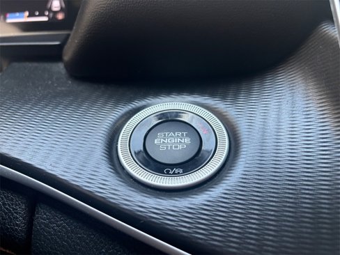 Used 2023 Jeep Grand Cherokee Altitude image 25