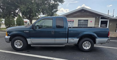 Used 1999 Ford F350 Lariat image 2