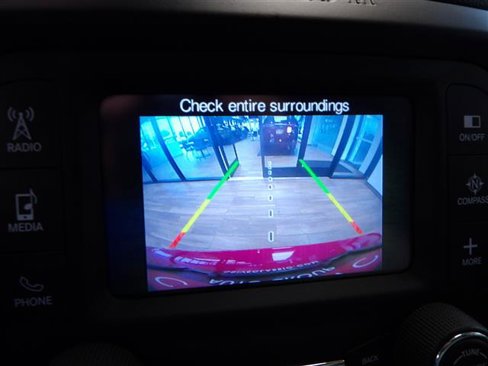Used 2015 Jeep Renegade Latitude w/ Popular Equipment Group image 35