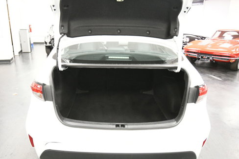 Used 2023 Toyota Corolla LE image 21