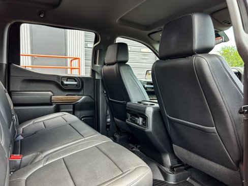 Used 2021 Chevrolet Silverado 1500 LT Trail Boss w/ Convenience Package II image 35