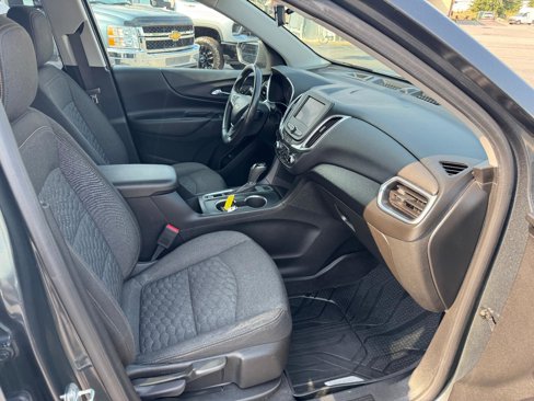 Used 2020 Chevrolet Equinox LT image 18