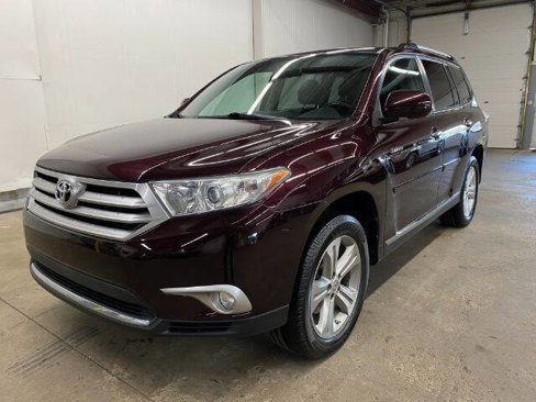Used 2012 Toyota Highlander Limited image 8