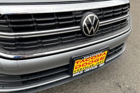 Used 2024 Volkswagen Jetta S image 29