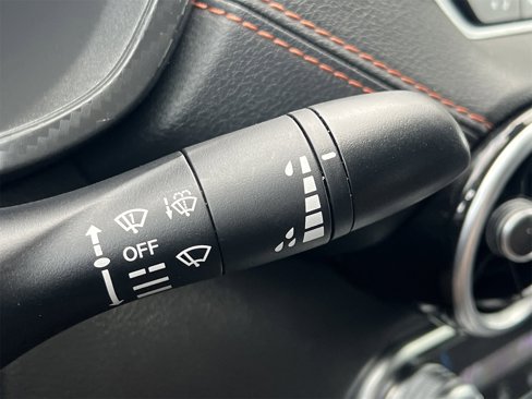 Certified 2022 Nissan Sentra SR image 12