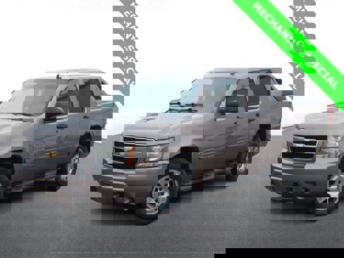 Used 2011 Chevrolet Avalanche LS image 1