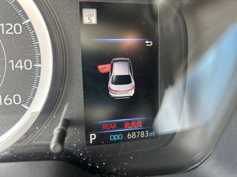 Used 2020 Toyota Corolla LE image 40