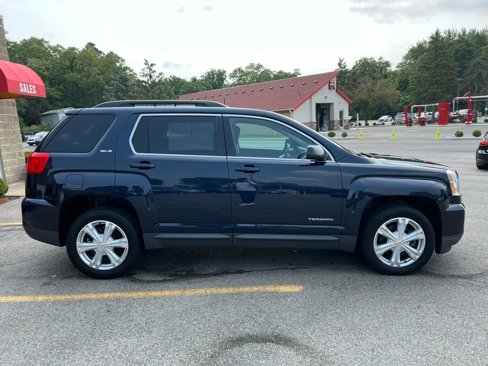 Used 2017 GMC Terrain SLE w/ Convenience Package image 4
