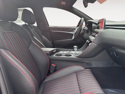 New 2025 Genesis G70 2.5T w/ Sport Prestige Package image 15
