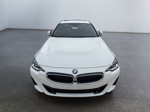 New 2025 BMW 230i xDrive Coupe w/ Convenience Package image 11