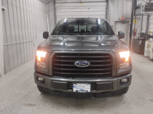 Used 2015 Ford F150 XLT w/ Equipment Group 301A Mid image 6